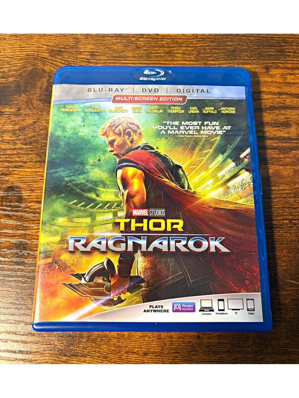 Thor: Ragnarok Blu-ray + DVD Marvel Studios Multi-Screen Edition